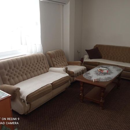 Apartman Jeca เทรบินเย ภายนอก รูปภาพ