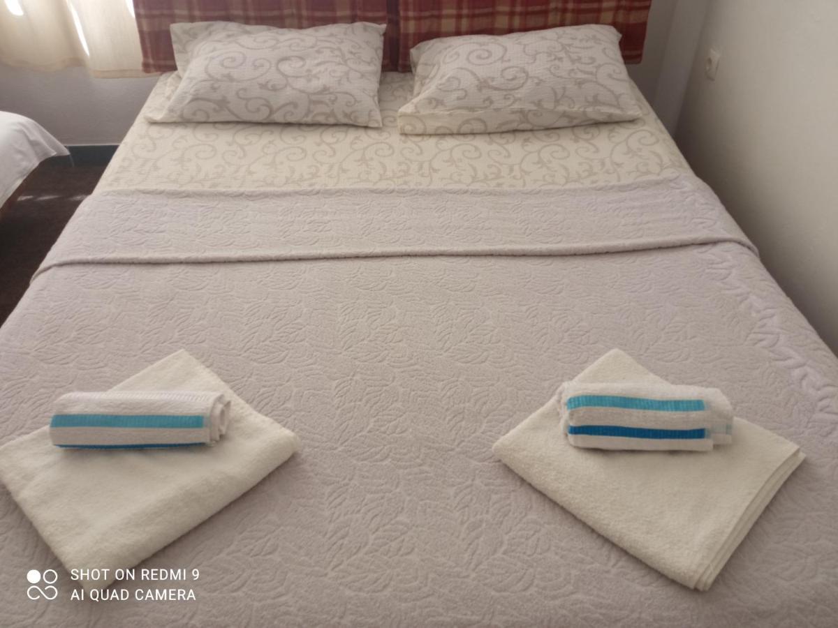 Apartman Jeca เทรบินเย ภายนอก รูปภาพ