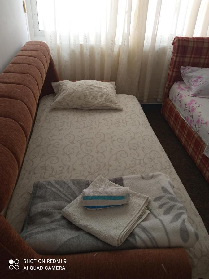 Apartman Jeca เทรบินเย ภายนอก รูปภาพ